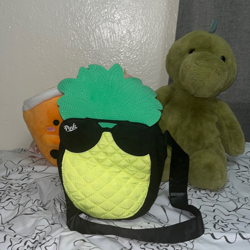 PINK pineapple lunch bag cooler